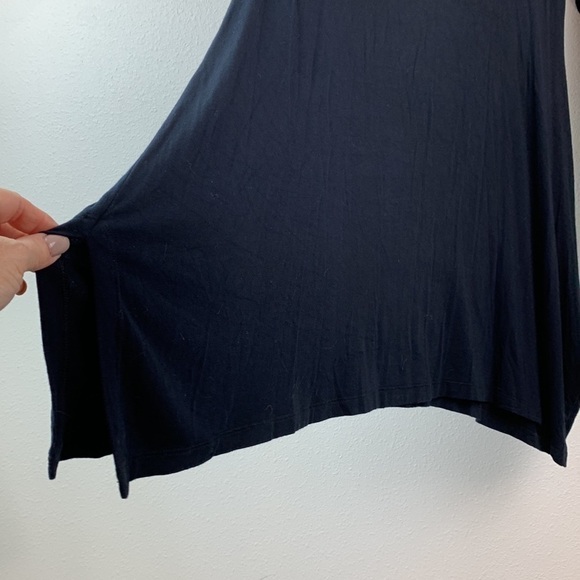 SOFT SURROUNDINGS Timely Scoop Neck tunic top drape to an angled high-low hem. - Picture 5 of 9